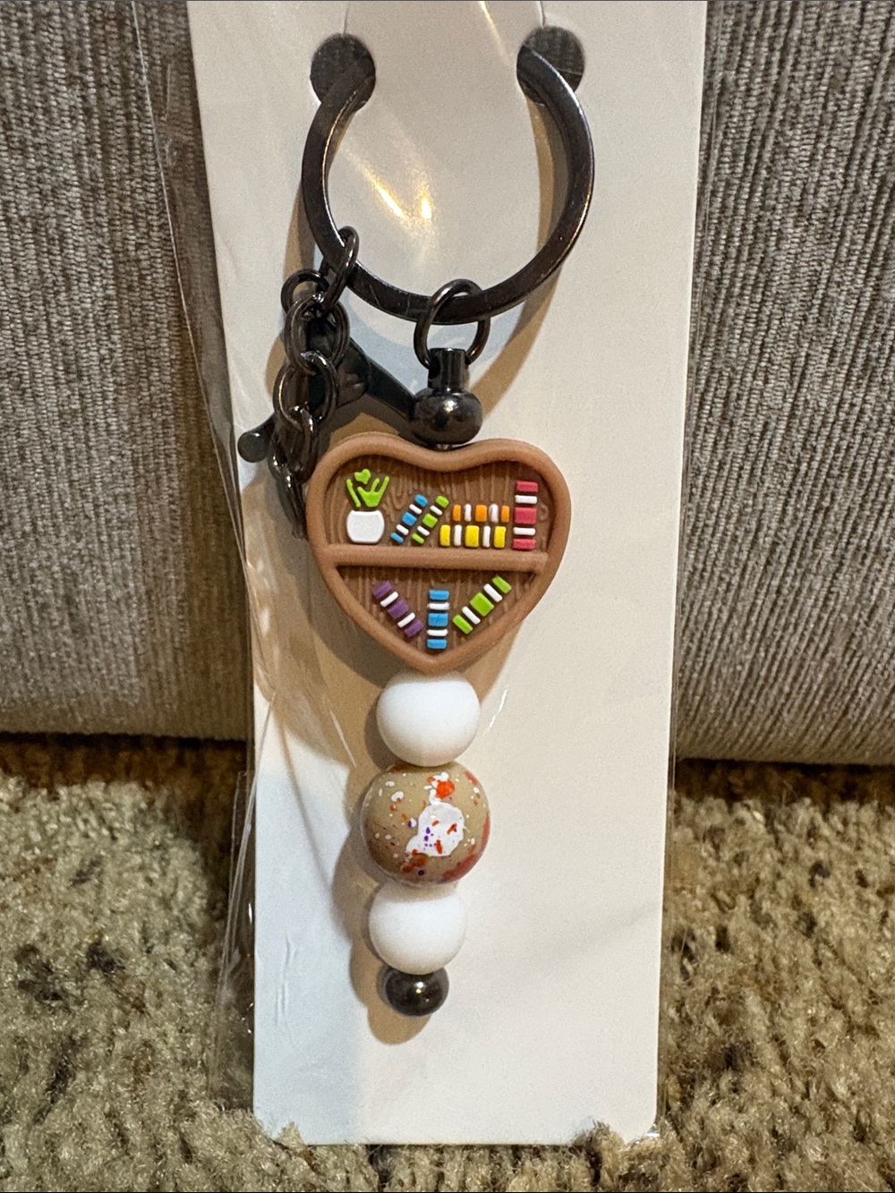 Hand Crafted Heart Bookshelf Beaded Keyring